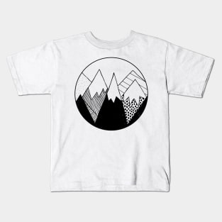 The mountains await you Kids T-Shirt